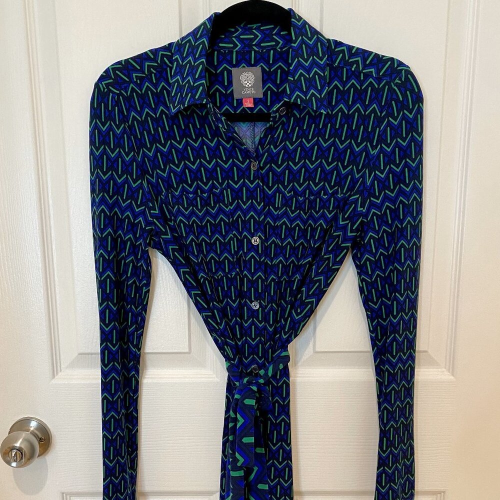 VINCE CAMUTO UNIQUE BLUE, GREEN, BLACK PATTERN MIDI DRESS